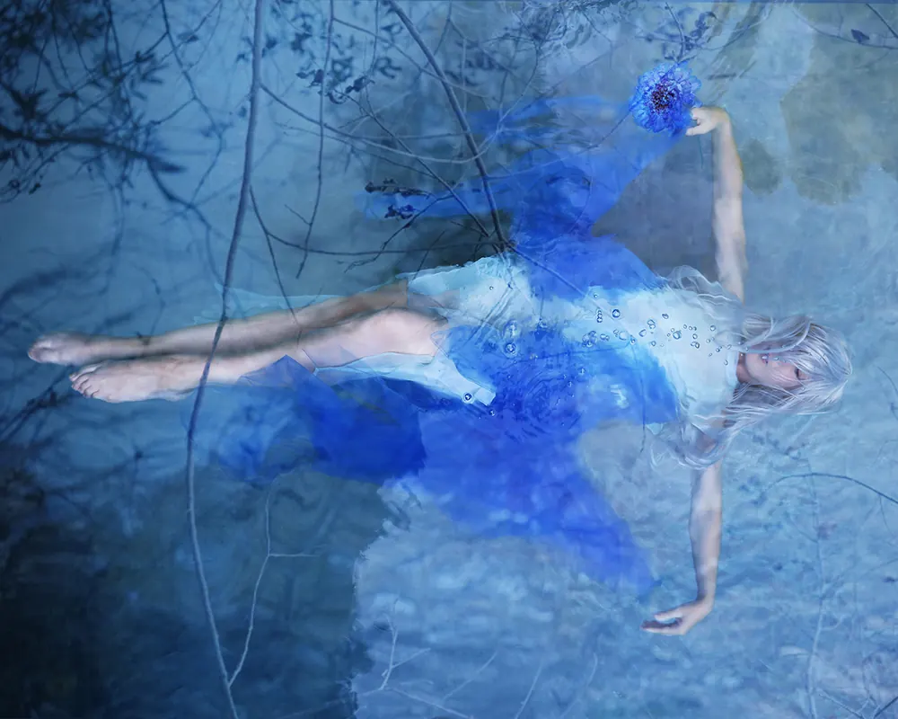 Underwater People No. 28