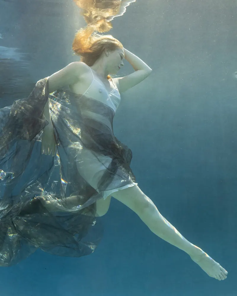 Underwater People No. 30