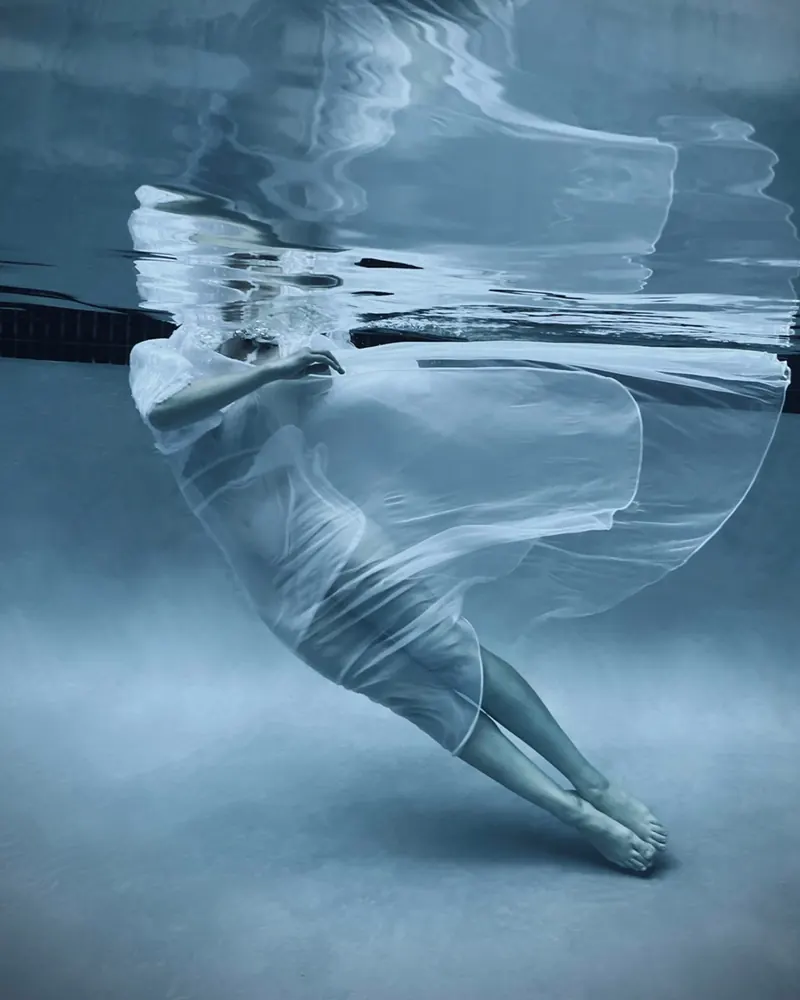 Underwater People No. 31